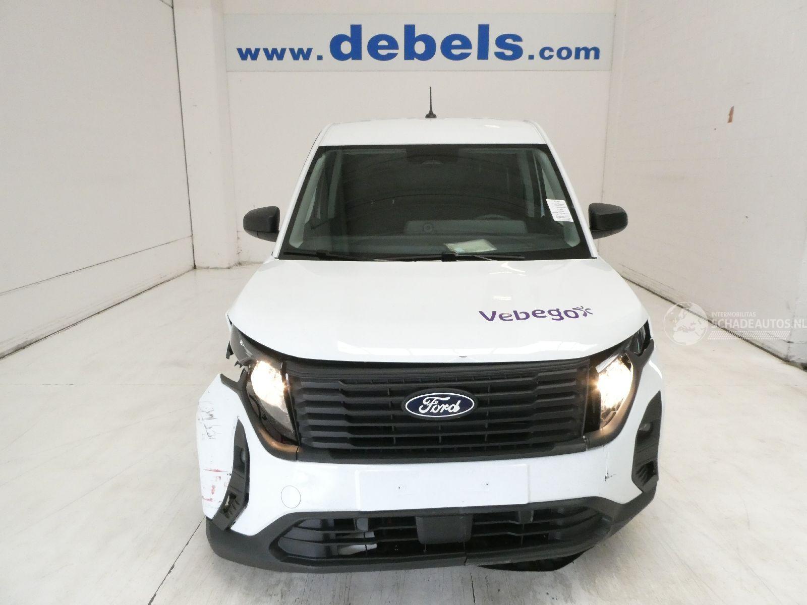 Ford Transit COURIER TREN
