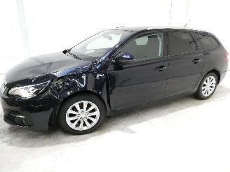 Peugeot 308 II SW STYLE picture 3