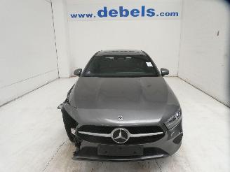 Voiture accidenté Mercedes A-klasse A 250 E 2023/5