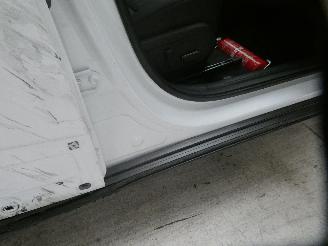 Hyundai Kona PREMIUM SKY picture 18