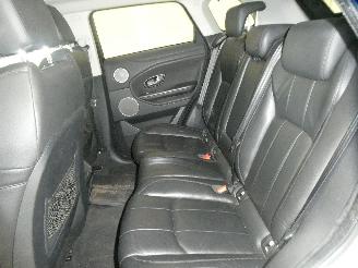 Land Rover Range Rover Evoque 2.0D picture 22