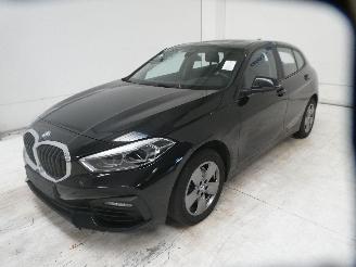 BMW 1-serie 1.5D D picture 3