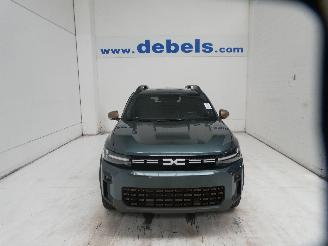 krockskadad bil auto Dacia Bigster EXTREME 2025/11