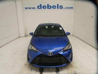 krockskadad bil auto Toyota Yaris COMFORT 2020/7