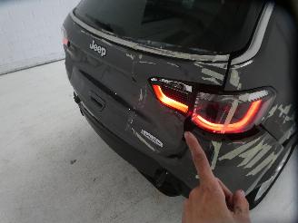 Jeep Compass  picture 13