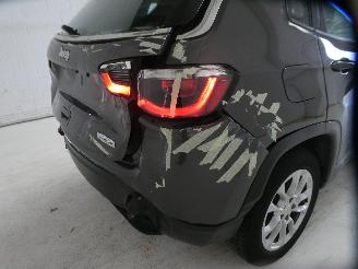 Jeep Compass  picture 11