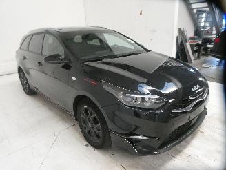 Kia Ceed  picture 9