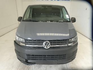 Volkswagen Transporter 2.0D picture 2