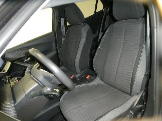 Peugeot 2008 II STYLE picture 20