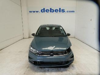 damaged passenger cars Volkswagen Golf Sportsvan COMFORT 2020/10