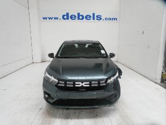 krockskadad bil auto Dacia Sandero III 2025/1