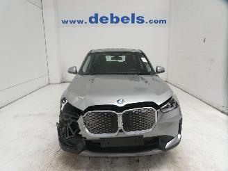 Vaurioauto  passenger cars BMW iX 1 EDRIVE20 2024/7