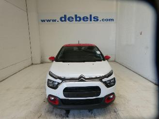 krockskadad bil auto Citroën C3 III SHINE 2023/9