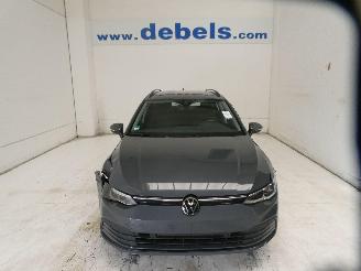Schadeauto Volkswagen Golf VARIANT LIFE 2023/1