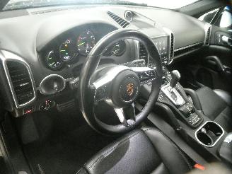 Porsche Cayenne 1 ATTEST VERLIES . picture 22