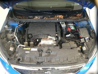 Peugeot 308 II STYLE picture 19