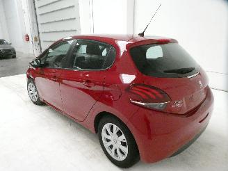Peugeot 208 ACTIVE picture 7