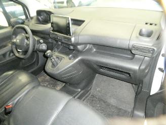 Peugeot Partner 1.5D PREMIUM picture 16