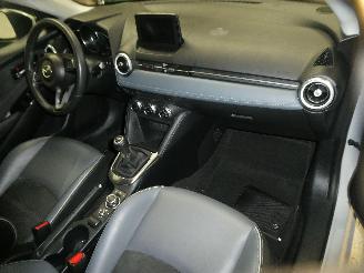 Mazda 2  picture 19