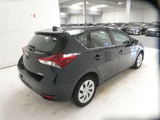Toyota Auris COMFORT picture 10