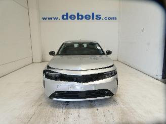 Coche accidentado Opel Astra 1.5D EDITION 2023/6
