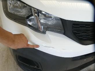 Peugeot Partner PREMIUM picture 14
