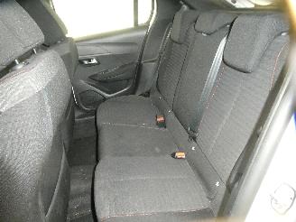 Peugeot 208 ACTIVE BACK picture 19