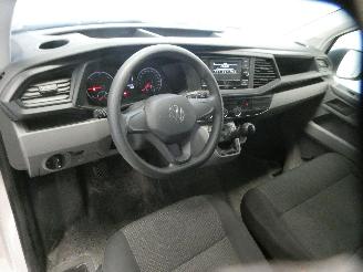 Volkswagen Transporter 2.0D T6 BESTELWAGEN picture 22