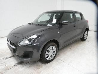 Suzuki Swift  picture 3