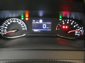 Peugeot 208 II ACTIVE PACK picture 11