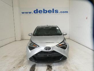 uszkodzony samochody osobowe Toyota Aygo  2019/8