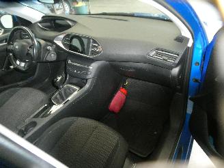Peugeot 308 II SW ACTIVE PAC picture 14
