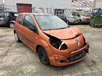 krockskadad bil auto Renault Twingo NO PAPERS/PARTS ONLY 2008/9