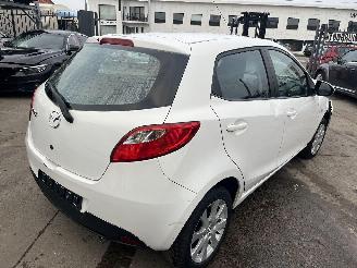 Schadeauto Mazda 2 1.4 B 2013/9