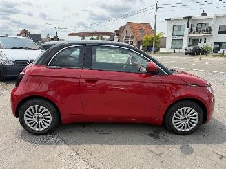 Fiat 500E RED ONE picture 3