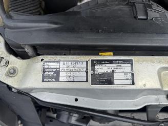 Mercedes SL V8 picture 19