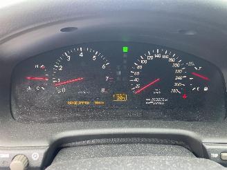 Lexus LS  picture 24