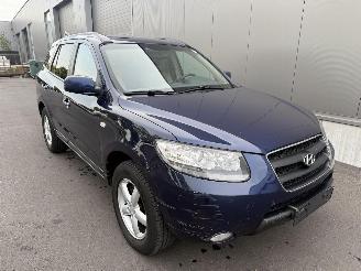 damaged passenger cars Hyundai Santa Fe 2.2 CRDI 2006/5