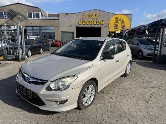 Unfallwagen Hyundai I-30 1.6 CRDI 2010/12