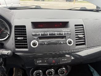Mitsubishi Lancer 1.8 DI-D SEDAN picture 19