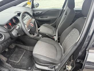 Fiat Punto EVO picture 16
