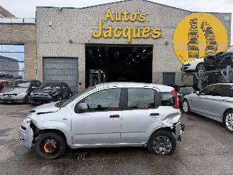 Vaurioauto  passenger cars Fiat Panda POP 2015/6