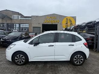 damaged passenger cars Citroën C3 ATTRACTION 2014/3