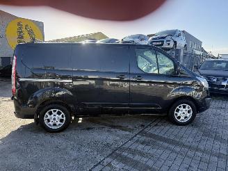 Ford Transit CUSTOM LIMITED picture 11