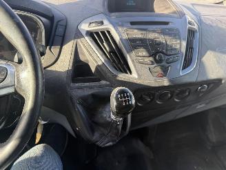 Ford Transit CUSTOM LIMITED picture 31