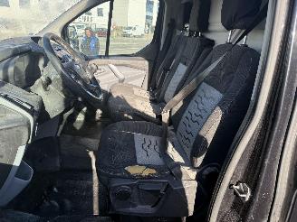 Ford Transit CUSTOM LIMITED picture 25