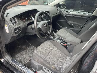 Volkswagen Golf TRENDLINE picture 7