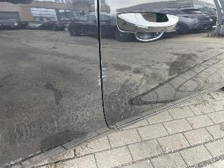 Volkswagen Golf 1.2I picture 21