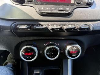 Alfa Romeo Giulietta 1.6 MTJD picture 24