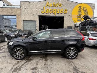 Vaurioauto  passenger cars Volvo Xc-60 2.0 T5 SUMMUM 2014/5